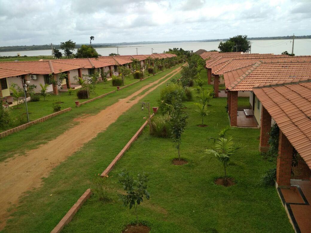 The Peepal Tree, Kabini Begūr المظهر الخارجي الصورة